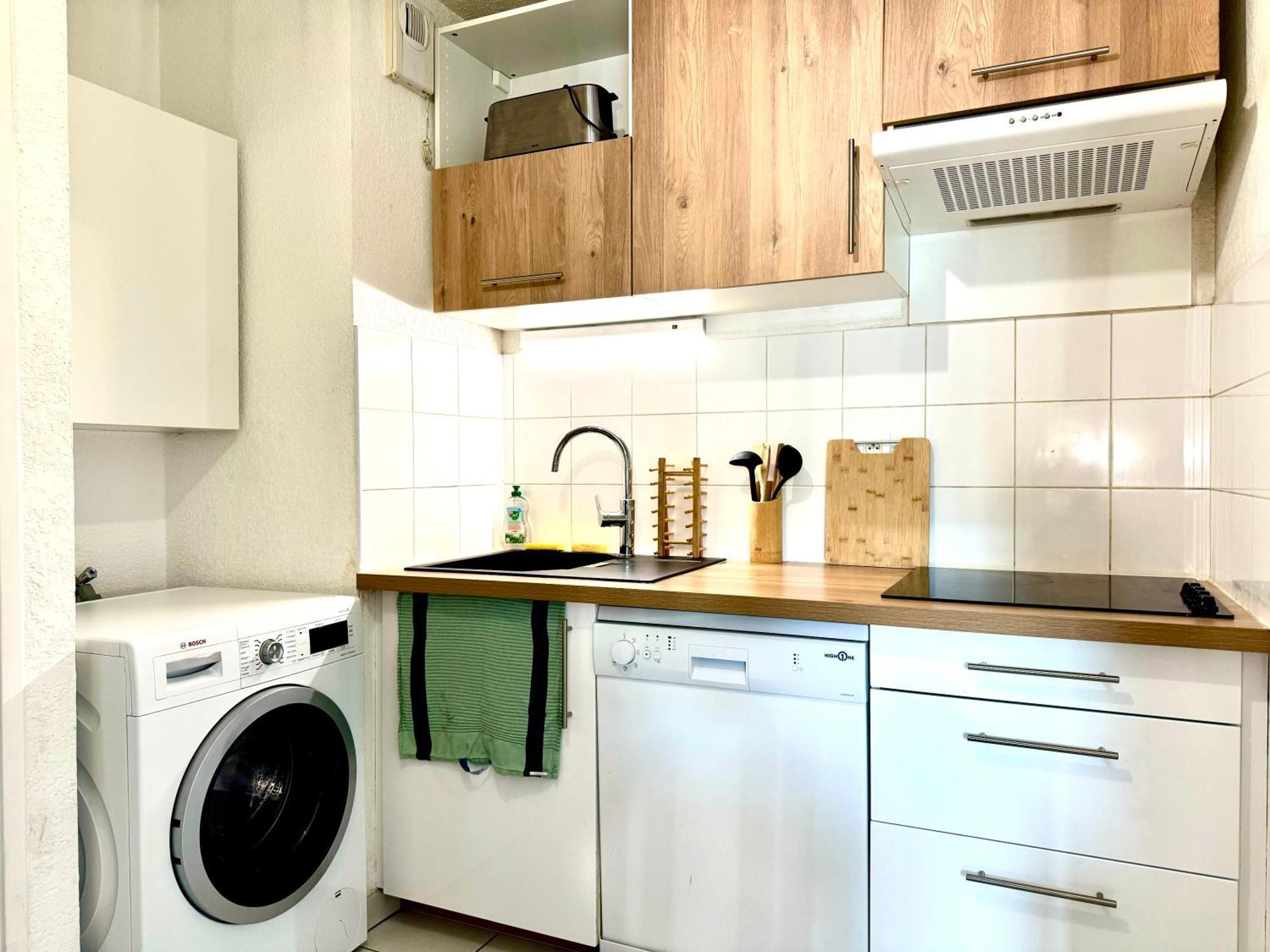 Bel Appartement T3 De 60M2 Avec Parking, Terrasse, Proche Du Metro Et Du Periph تولوز المظهر الخارجي الصورة