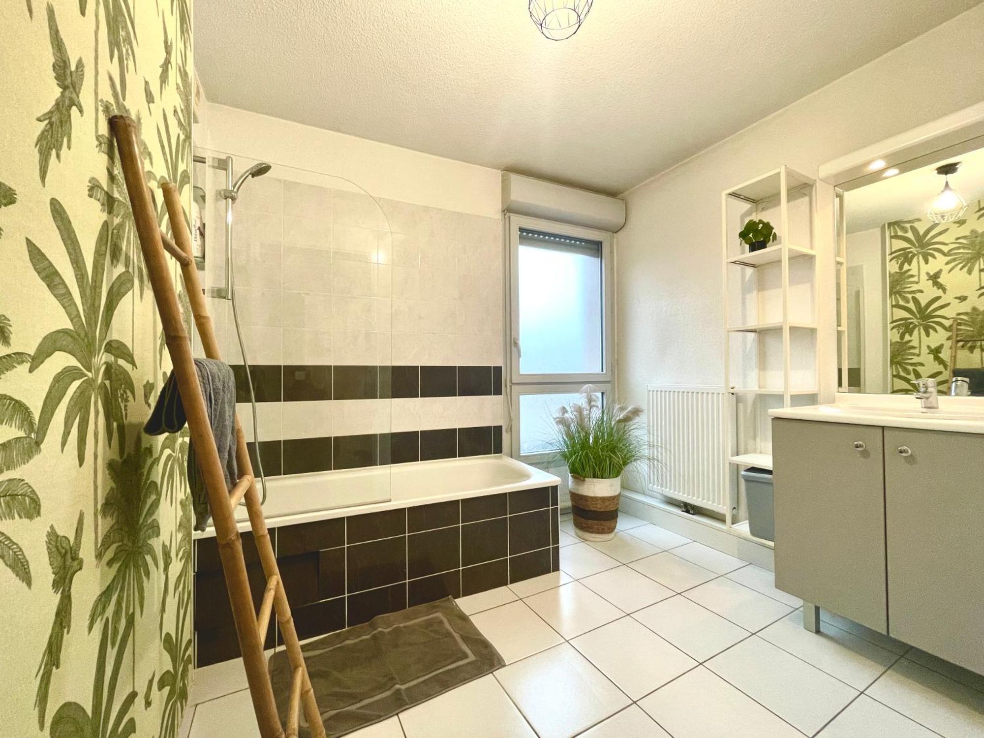 Bel Appartement T3 De 60M2 Avec Parking, Terrasse, Proche Du Metro Et Du Periph تولوز المظهر الخارجي الصورة